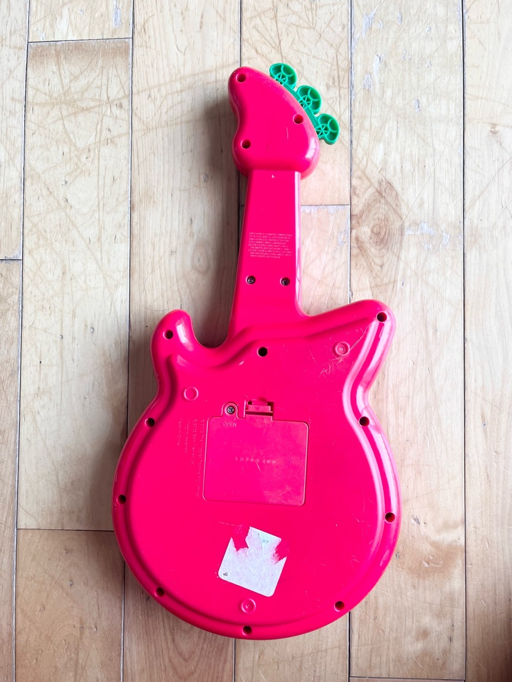 The Wiggles 2003 Y2K PLAY ALONG Musical Red Guitar by Spin Master WORKS - Picture 5 of 7
